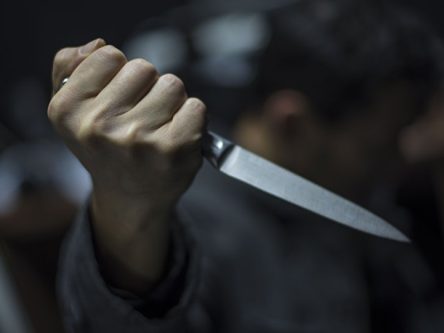 Вдарив ножем у живіт: у Чернігові затримали зловмисника