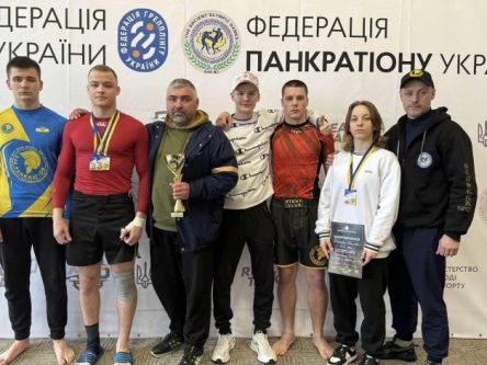 Чемпіонат України з панкратіону: чернігівці повернулись з нагородами