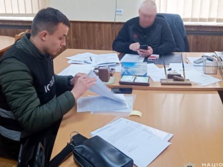 Купівля за завищеними цінами: на Чернігівщині викрили керівників, що привласнювали бюджетні кошти