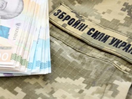 Уряд встановив винагороди бійцям, за участь у боях на території рф