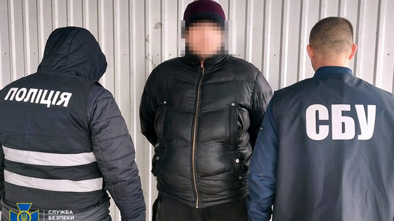 Двох жителів Прилук засудили за незаконний продаж бойових гранат